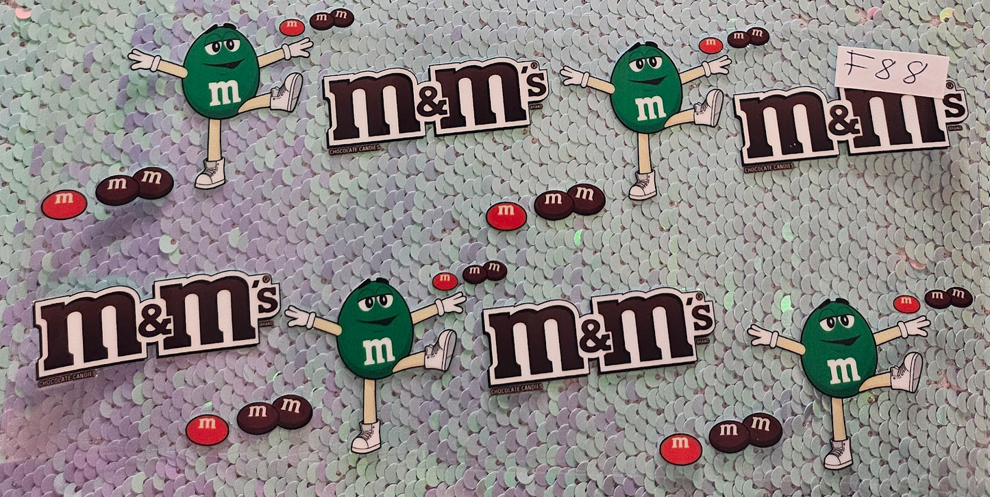 M&M Green Pattern