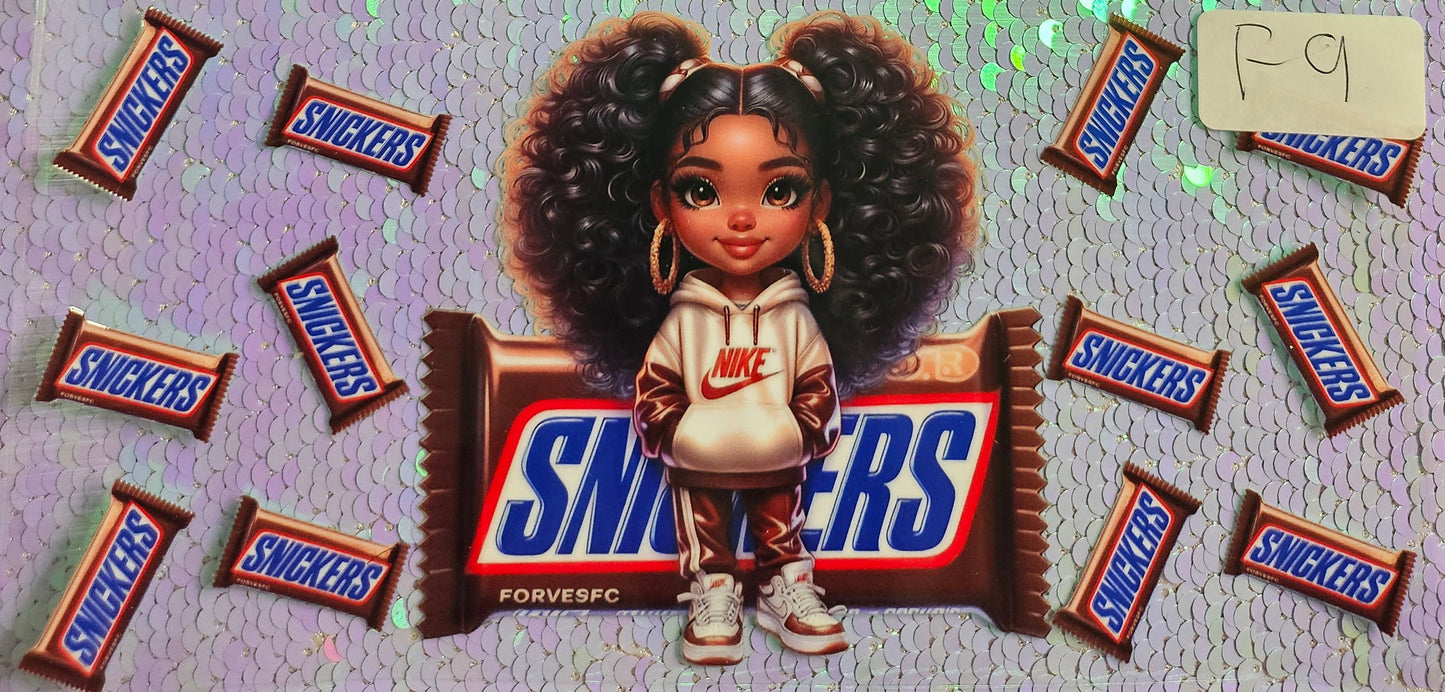 Snickers Girls 1